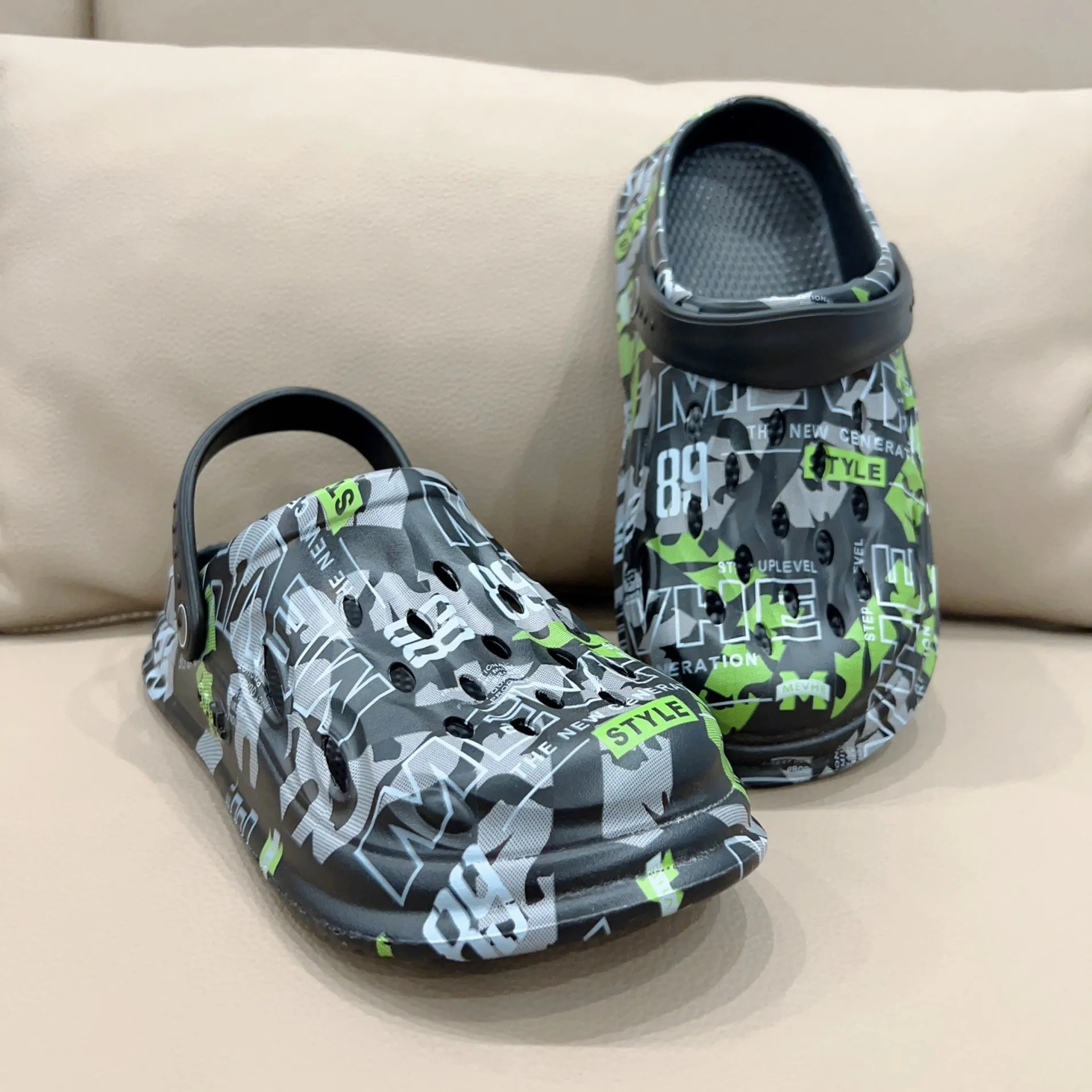 Plus Size Nieuwe Herenpantoffe - Croc Style Clog recensie en prijs
