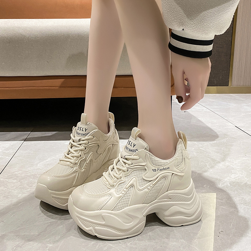 Verhoogde sneakers voor dames  - Mesh Sneaker Women recensie en prijs