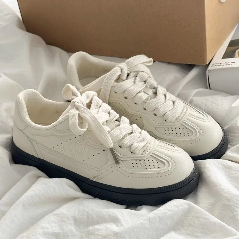 Mode Ademende Witte Schoenen C - Mesh Sneaker Women recensie en prijs