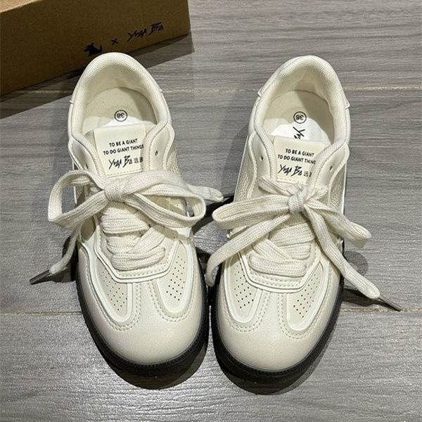 Mode Ademende Witte Schoenen C - Mesh Sneaker Women recensie en prijs