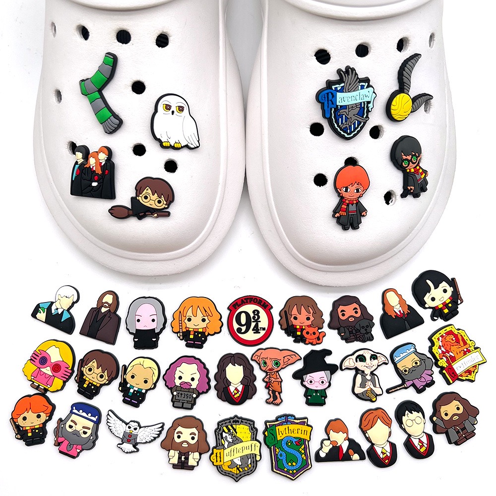 17-45 Stuks Cartoon Schoen Cha - Croc Style Clog recensie en prijs